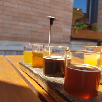 Upstream Brewing - Bars Near Me - Omaha, Nebraska