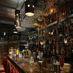 Raven Bar