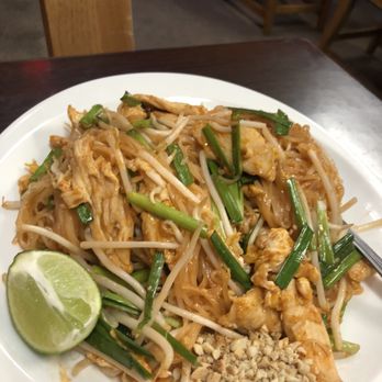 River 9 Thai - Chicken Pad Thai - Thai Near Me - Las Vegas, Nevada