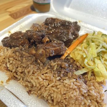 Jerk Spot  Lounge - Oxtail - Caribbean Near Me - Aloma, Florida