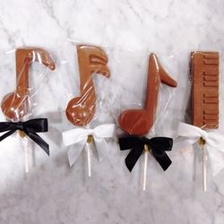 Kimmie's Kandies - Keyboard Musical Notes Milk Chocolate