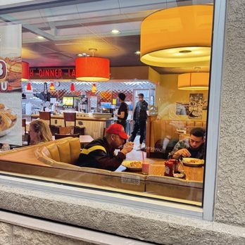 Denny's - Dinning area - Diners Near Me - Antioch, California Denny's - Dinning area - Diners Near Me - Antioch, California