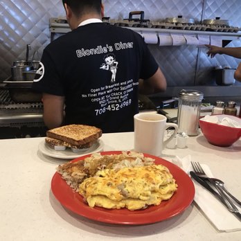 Blondies Diner - American Near Me - River Grove, Illinois Blondies Diner - American Near Me - River Grove, Illinois