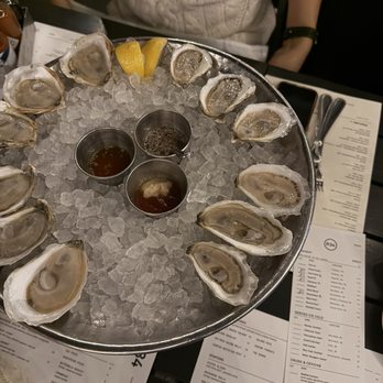 Row 34 - Seaport - Oysters - New American Near Me - Boston, Massachusetts