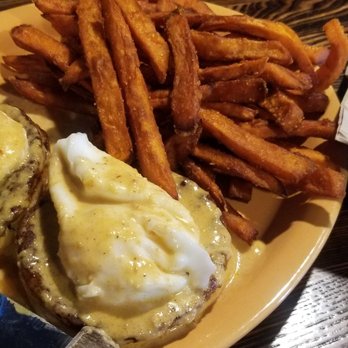 Haymaker - Huevos Benidictos with Sweet Potato Fries - Breakfast & Brunch Near Me - Peoria, Arizona