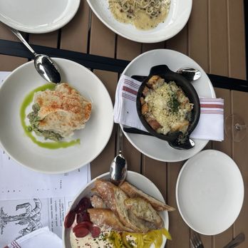 The Bower - Tuna poke, whipped feta, truffle and Parmesan bread, Cacio a Pepe - New American Near Me - New Orleans, Louisiana The Bower - Tuna poke, whipped feta, truffle and Parmesan bread, Cacio a Pepe - New American Near Me - New Orleans, Louisiana