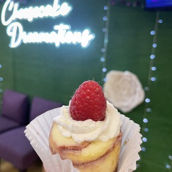 Cheesecake Dreamations - Raspberry cheesecake - Desserts Near Me - Marina, California