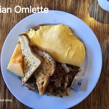 Metro Cafe - My Italian Omlette - New American Near Me - Culver City, California Metro Cafe - My Italian Omlette - New American Near Me - Culver City, California