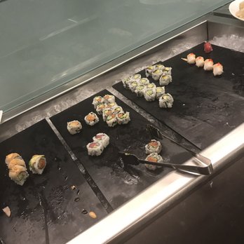 Feng Shui Restaurant & Lounge - We got to buffet at 1230. This is the sushi we found. They added more after we went up to get our food so we went back ! - Chinese Near Me - Burlington, Massachusetts