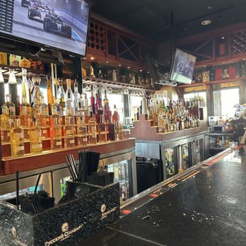 Taverna Opa Orlando - Da Bar - Greek Near Me - Orlando, Florida