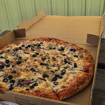 Tahquamenon Pizza - Large size pizza with fresh cut onions + - Pizza Near Me - Paradise, Michigan Tahquamenon Pizza - Large size pizza with fresh cut onions + - Pizza Near Me - Paradise, Michigan