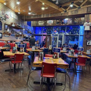Bubba Gump Shrimp - Inside - Southern Near Me - Las Vegas, Nevada