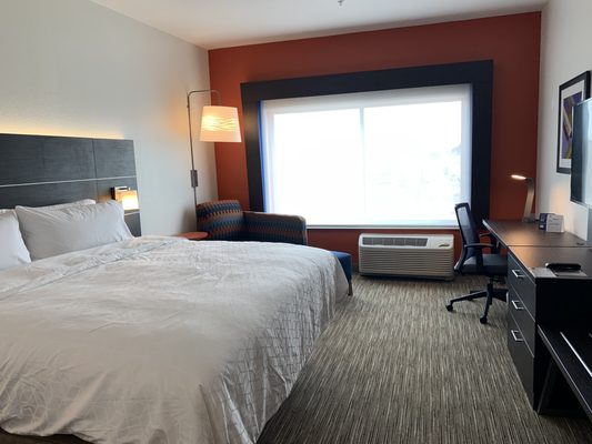 Holiday Inn Express Suites Denver Aurora Medical Campus 11