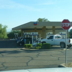 4 Sons Chevron - In the Safeway shopping center