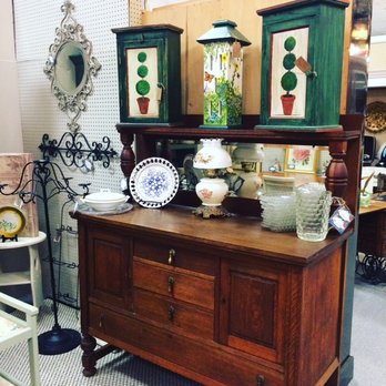 Marietta Antique Mall - Antiques Near Me - Marietta, Georgia Marietta Antique Mall - Antiques Near Me - Marietta, Georgia
