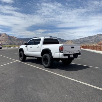 Camelback Toyota - Car Dealers Near Me - Phoenix, Arizona