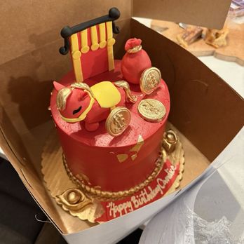 Iced - Custom birthday cake - Custom Cakes Near Me - Chicago, Illinois