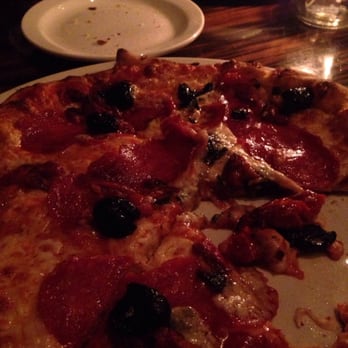 Locale King City - Soppersetta pizza - Italian Near Me - King City, Ontario Locale King City - Soppersetta pizza - Italian Near Me - King City, Ontario
