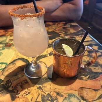 Barneys Beanery - Paloma's n mules n football n burgers - Sandwiches Near Me - Pasadena, California