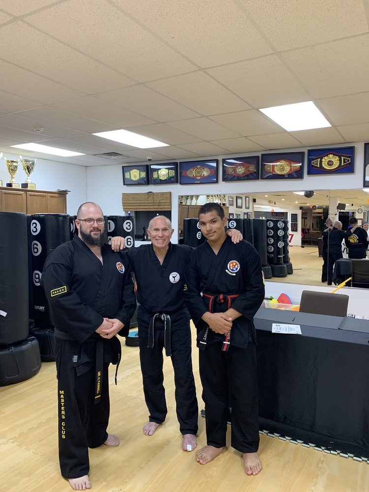 Master Gorino's Tae Kwon-Do Logo