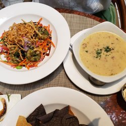 Arizona Inn - Shrimp salad and clam chowder