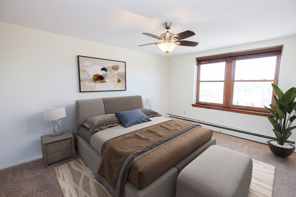 THE SHORES APARTMENTS Updated August 2024 10 Photos 3101 E Bde