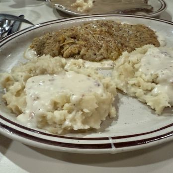 Milt’s Diner - Chicken fried steak - Breakfast & Brunch Near Me - Bakersfield, California