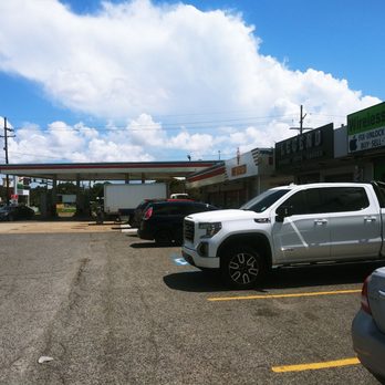 Wireless Tech - Close to Veterans Hwy and a cheap gas station! - Mobile Phone Repair Near Me - Metairie, Louisiana
