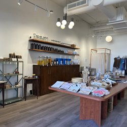 Cero - A peek inside our vegan zero waste shop