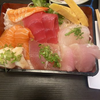 Sato Sushi - 4. Chirashi Sashimi Combination - Japanese Near Me - Upland, California