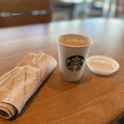 Starbucks - My Quad Under-Tow with French Vanilla