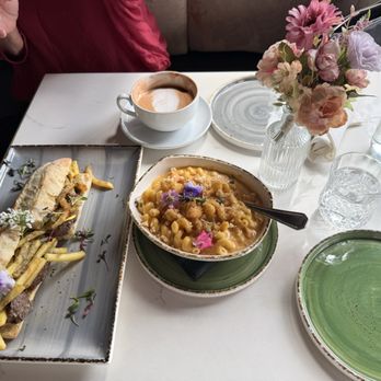 Arden Restaurant - Breakfast & Brunch Near Me - West Hollywood, California