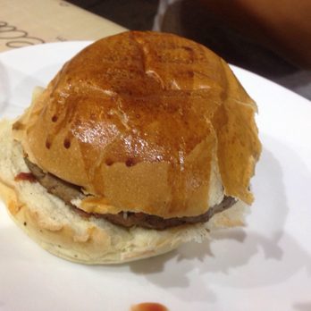 Blackwood - Panino con angus - Burgers Near Me - Naples, NA