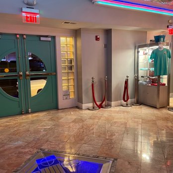 Aztec Shawnee Theater - The lobby takes you back in time - Music Venues Near Me - Shawnee, Kansas Aztec Shawnee Theater - The lobby takes you back in time - Music Venues Near Me - Shawnee, Kansas