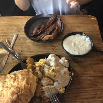 Two Cracked Eggs Cafe - White trash hash with side of bacon - Breakfast & Brunch Near Me - Savannah, Georgia