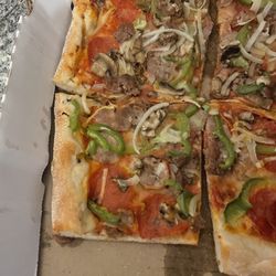 Family Pizza & Grinder - Special large pizza