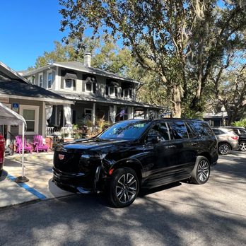 DaLi Executive Transportation - Our 2022 Escalade ready for a wedding - Town Car Service Near Me DaLi Executive Transportation - Our 2022 Escalade ready for a wedding - Town Car Service Near Me
