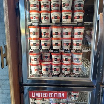 Salt & Straw - Pints and Pints and Pints - Ice Cream & Frozen Yogurt Near Me - Sacramento, California Salt & Straw - Pints and Pints and Pints - Ice Cream & Frozen Yogurt Near Me - Sacramento, California