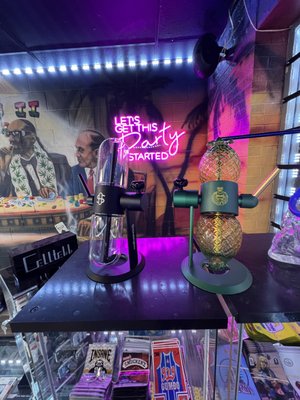 MOSHIS SMOKE & VAPE ZION - Updated May 2026 - 63 Photos - 3241 Sheridan Rd,  Zion, Illinois - Tobacco Shops - Phone Number - Yelp