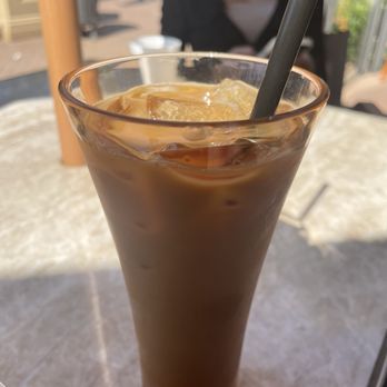 Le Cafe Du Parc - Caf Latte - Cafes Near Me - Irvine, California
