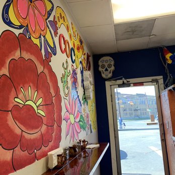 Mami Coco - Inside - Tacos Near Me - Dallas, Texas