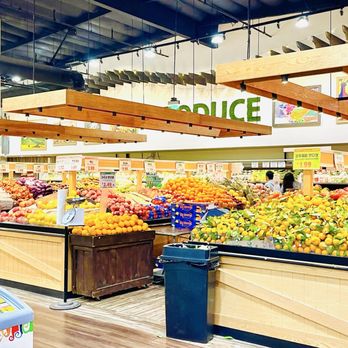 Hannam Chain Supermarket - Seafood Markets Near Me - Torrance, California