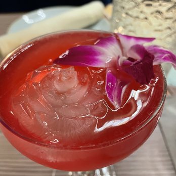 Dolly's - Harlem Sunset - Cocktail Bars Near Me - New York, New York