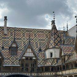 Hospices De Beaune - L'Hotel Dieu