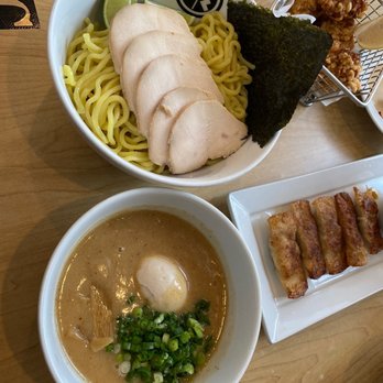 Kashiwa Ramen - Ramen with Chicken Cha-shu (5/5) - Ramen Near Me - Costa Mesa, California Kashiwa Ramen - Ramen with Chicken Cha-shu (5/5) - Ramen Near Me - Costa Mesa, California