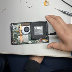 The One Cellphone Repair shop