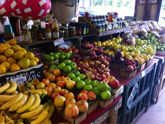 Davis Produce by null