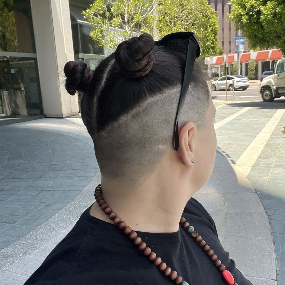 Halftime Barbers - Barbers Near Me - Culver City, California