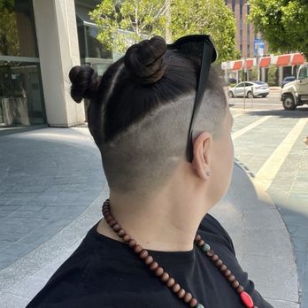 Halftime Barbers - Barbers Near Me - Culver City, California