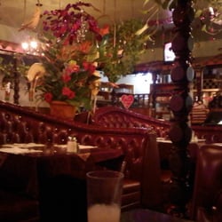 La Indiana Restaurant - Decorated for Valentines Day